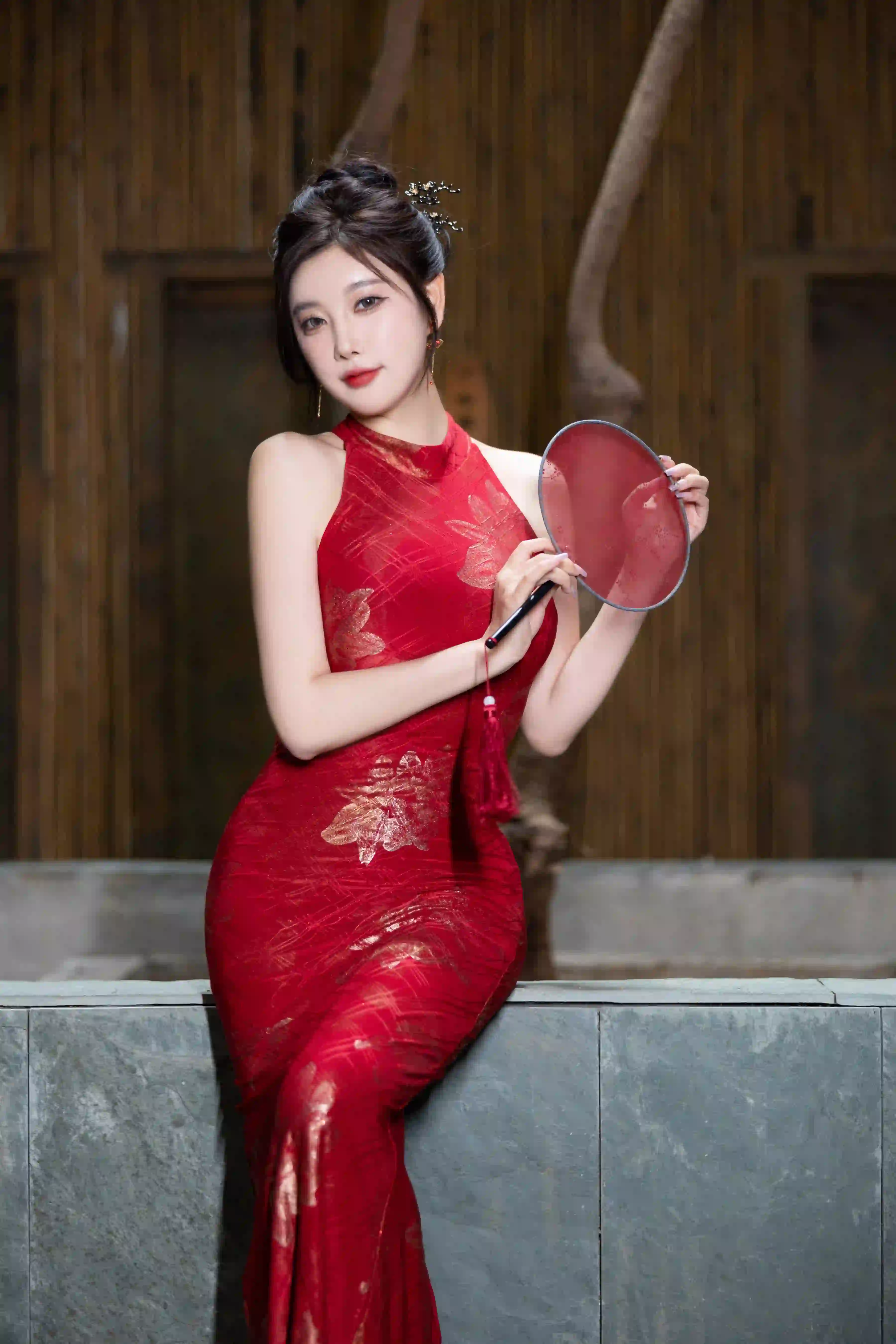杨晨晨 NO.016 内购无水印 8996 红色旗袍 [109P 390.89 MB]